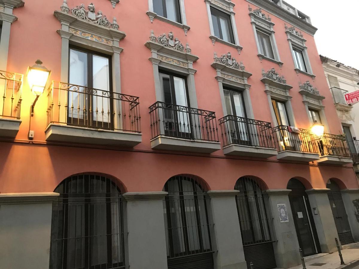 Céntrico apartamento con garaje en casco antiguo Badajoz Esterno foto