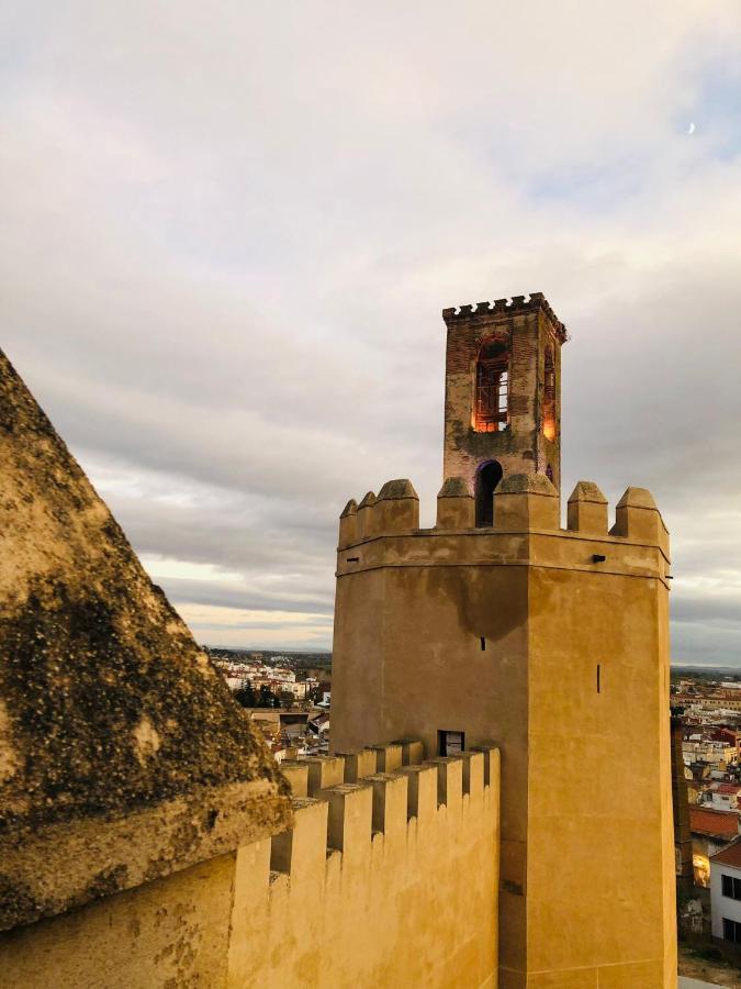 Céntrico apartamento con garaje en casco antiguo Badajoz Esterno foto